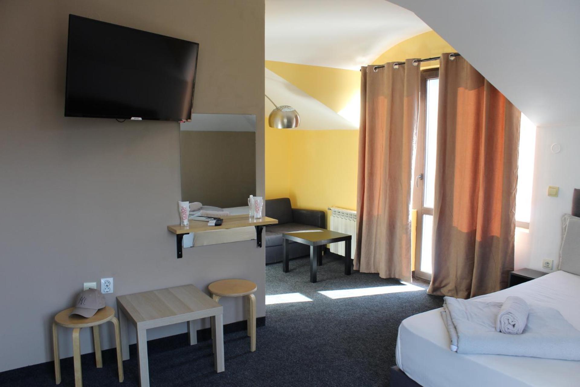 Hotel Color Ασένοβγκραντ Εξωτερικό φωτογραφία