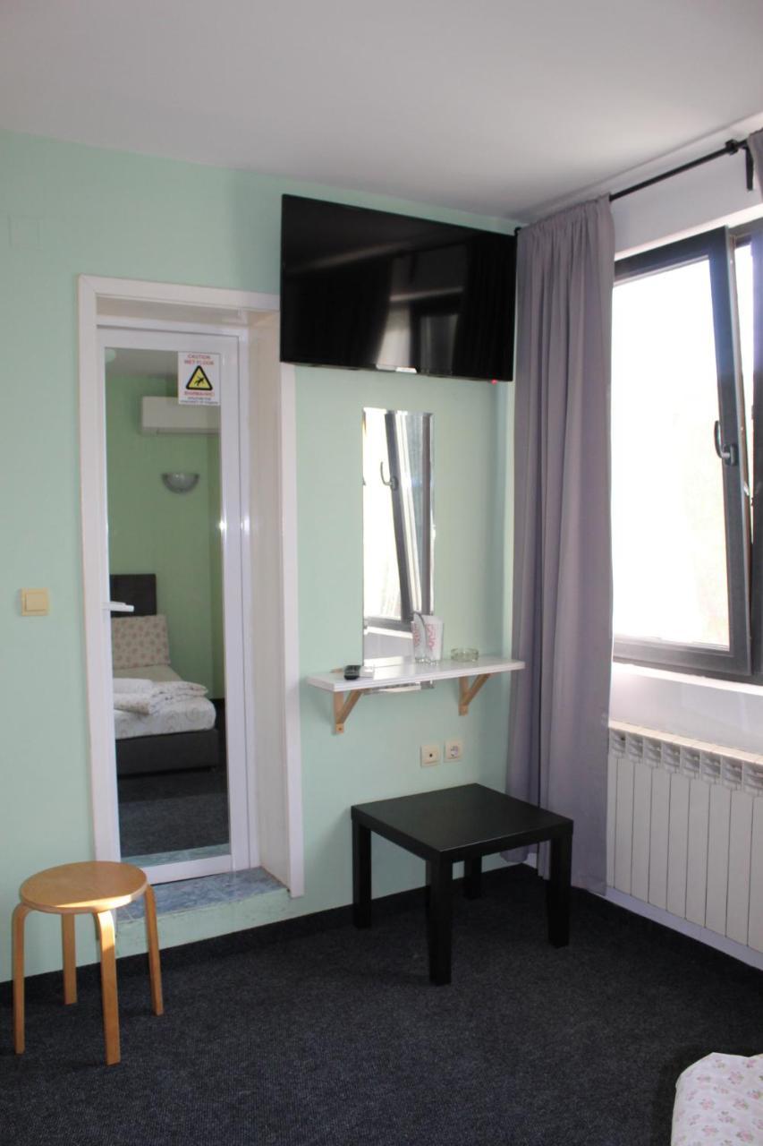 Hotel Color Ασένοβγκραντ Εξωτερικό φωτογραφία