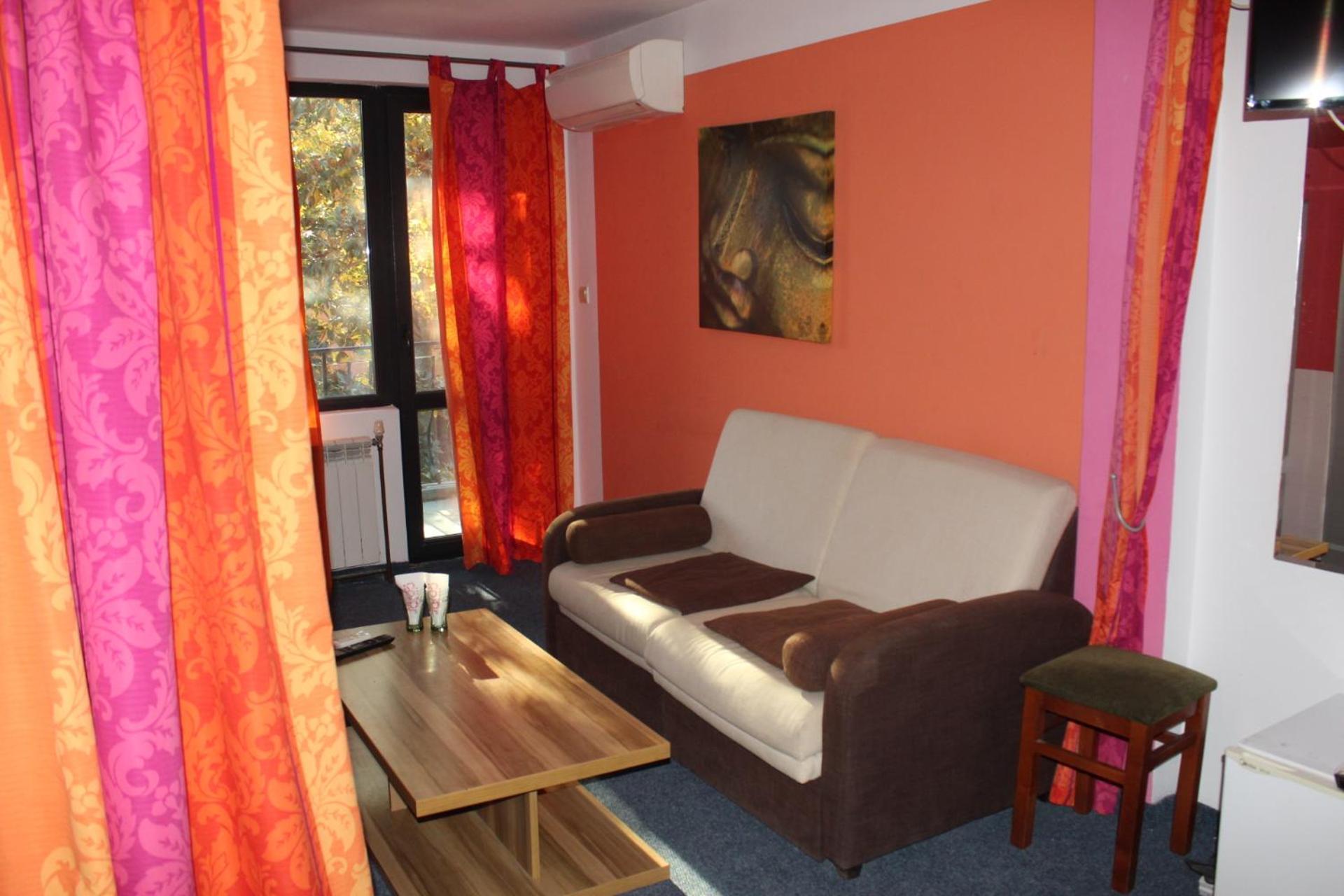 Hotel Color Ασένοβγκραντ Εξωτερικό φωτογραφία
