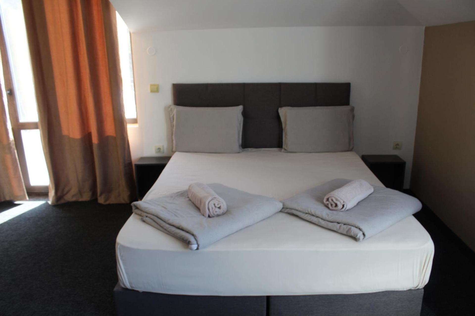Hotel Color Ασένοβγκραντ Εξωτερικό φωτογραφία