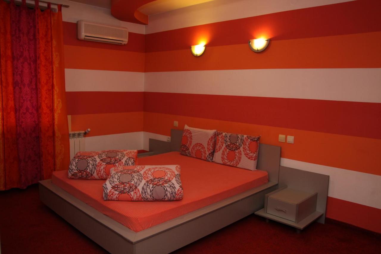Hotel Color Ασένοβγκραντ Εξωτερικό φωτογραφία